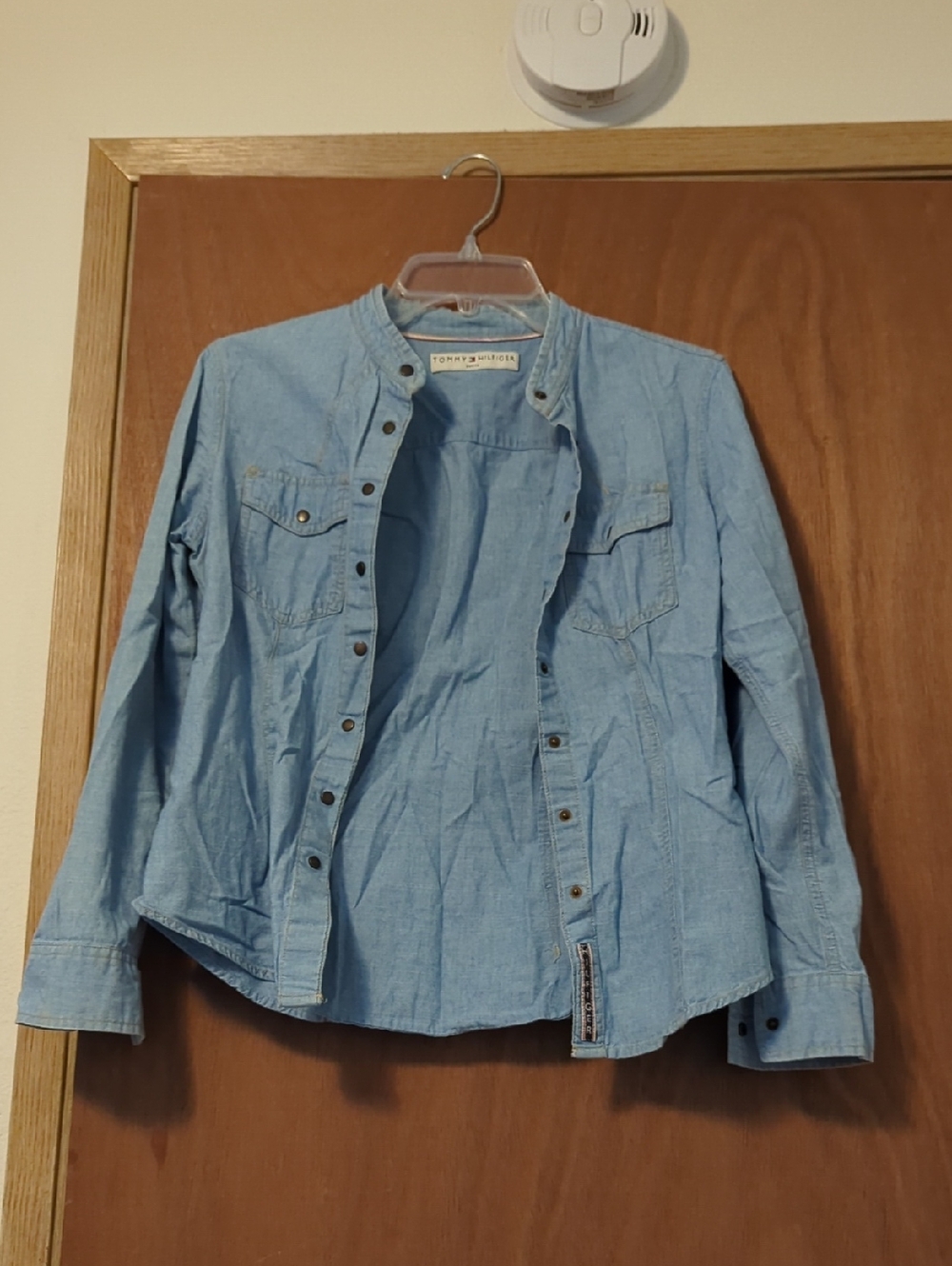 Tommy Hilfiger Light Wash Women's Denim Shirt Jacket